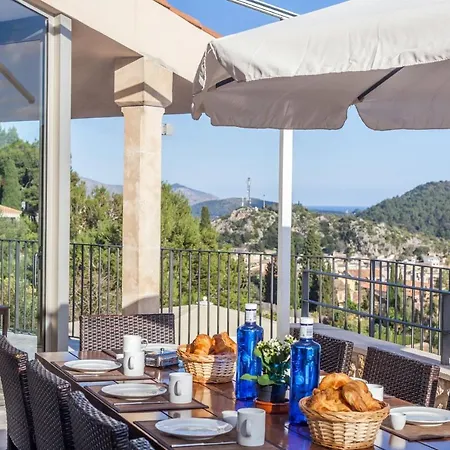 Beautiful House Casa Estella Overlooking Old Town 5 Bedrooms Calvari Villa *